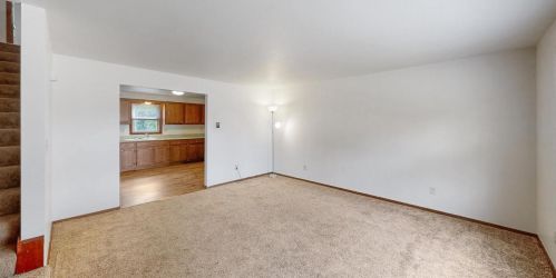 1485 7th St, Green Bay, WI 54302-2241
