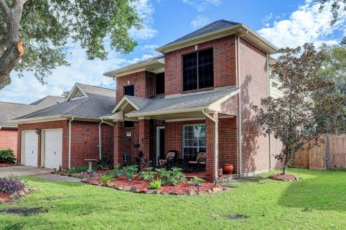 3117 English Oaks Blvd, Pearland, TX 77584-7002