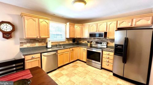 2023 Kynwyd Rd, Wilmington DE  19810-3843 exterior