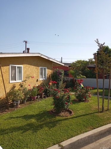 8732 Fontana St, Downey, CA 90241-5228