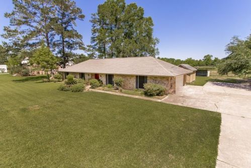 14311 Denham Rd, Pride, LA 70770-9793