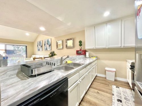 263 Tangelo, Irvine, CA 92618-4477