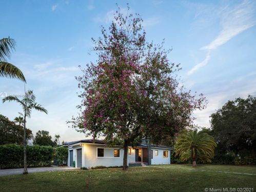 7325 102nd St, Miami, FL 33156-3130