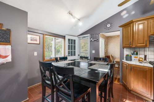 7 Newbrook Ln, Elwood NY  11731-5230 exterior