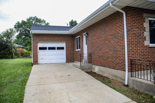 1589 Marcella Dr, Covington KY  41011-3747 exterior