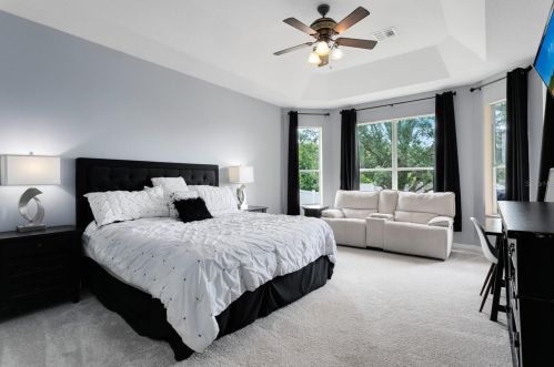 2424 Pond Cove Way, Apopka FL  32712-4886 exterior