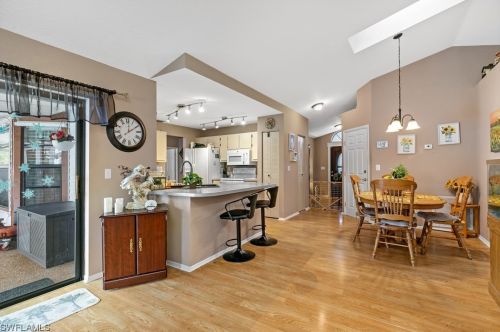 612 4th Ter, Cape Coral FL  33909-2002 exterior