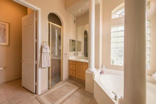 19241 30th St, Hollywood FL 33027-5303 exterior