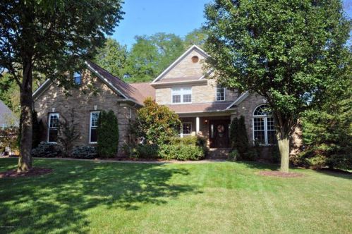 7211 Orchard Grass Blvd, Crestwood, KY 40014-8561
