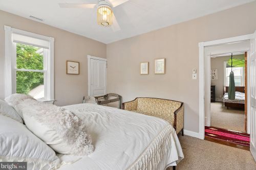 17 Lexington Ave, Camden NJ  08109-2013 exterior