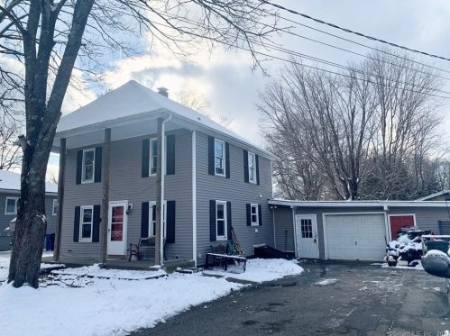 107 Brown Ave, Norwich, CT 06351-1927