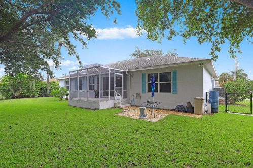 1030 Hartley St, Marco Island, FL 34145-2774
