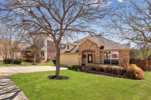 12725 Appaloosa Chase Dr, Austin TX  78732-1970 exterior