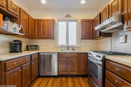 26 Hawthorne Ave, Rye Brook NY  10573-2927 exterior