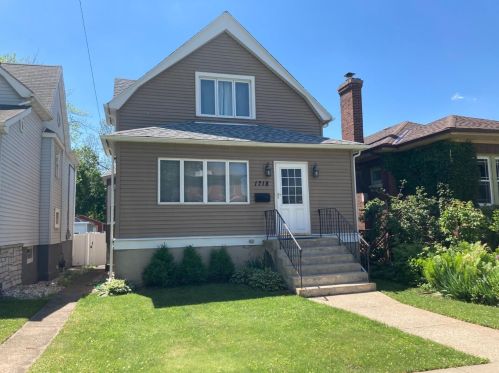 1718 Laporte Ave, Whiting, IN 46394-1610