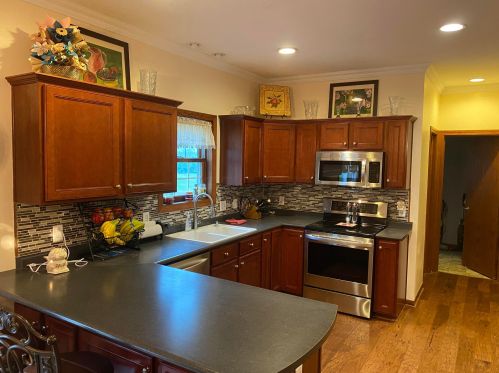 1755 Bellefontaine Ave, Marion, OH 43302-6914