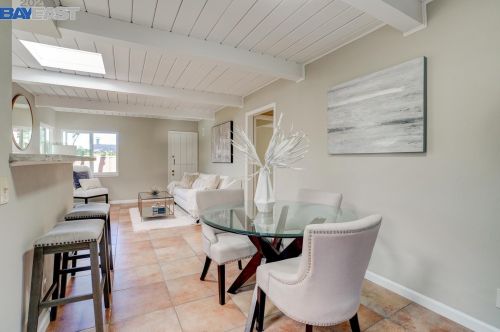 2573 Miramar, Hayward CA 94546-2820 exterior