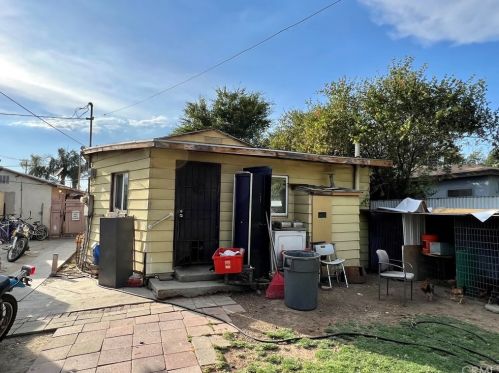 3754 Arora St, Riverside, CA 92509-4521