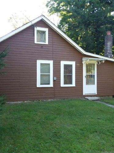 408 Mueller Rd, Cochecton, NY 12726-5106