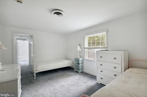 56 Park Blvd, Camden NJ  08103-2757 exterior