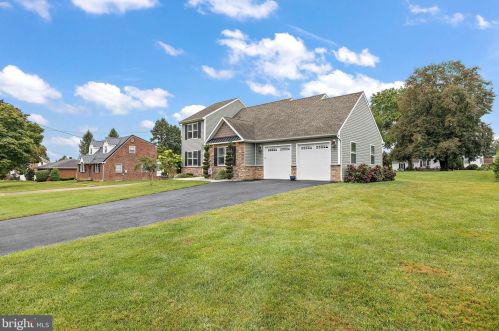 110 Wardel Rd, Wilmington, DE 19804-3440