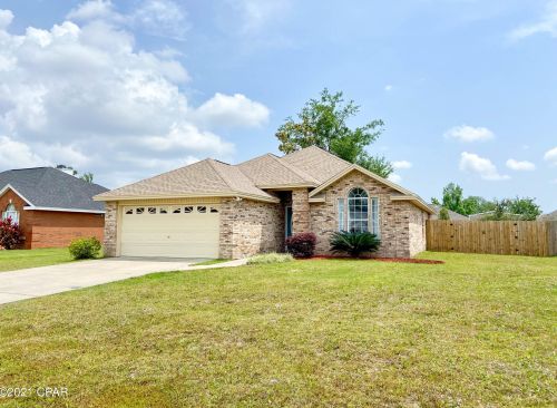 1810 Bowman Ln, Lynn Haven, FL 32444-3183
