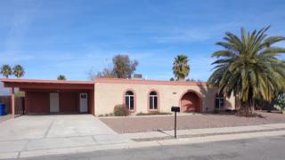 8821 Holmes St, Tucson, AZ 85710-3028