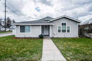 1328 Wabash Ave, Spokane WA  99207-3259 exterior