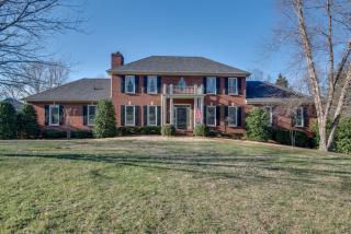2010 Beacon Hill Ct, Franklin, TN 37067-4016