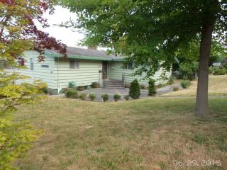 3003 Sanders Ave, Bremerton, WA 98310-4663