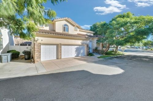 2925 Carson St, Torrance, CA 90503-6142