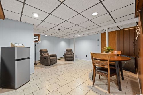 12 Covington St, Huntington Station NY  11746-8406 exterior