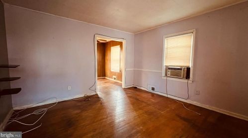 707 Faraday Pl, Washington, DC 20017-2358