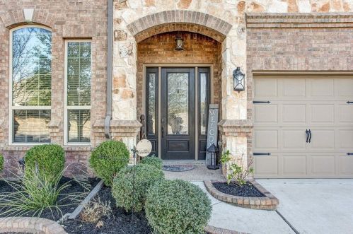 11953 Hathaway Dr, Fort Worth, TX 76108-4797