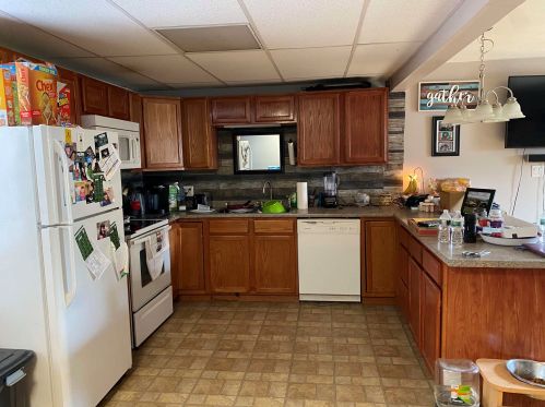 9 Bridge St, Columbia NH  03590-4010 exterior