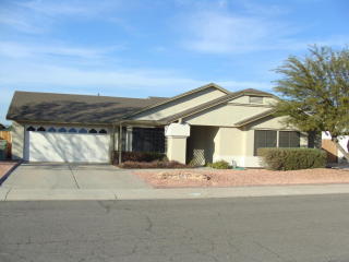 8816 Peck Dr, Glendale, AZ 85305-2418