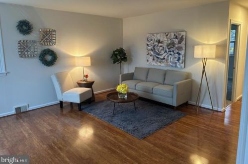 815 Oak St, Limerick, PA 19468-1521