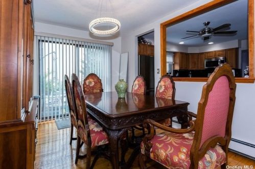 2837 Robert Ln, North Bellmore NY  11710-2927 exterior