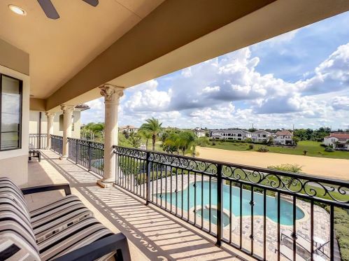 395 Muirfield Loop, Kissimmee FL 34747-6411 exterior