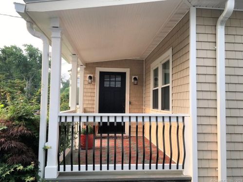 205 Southfield Ave, Stamford CT  06902-7736 exterior