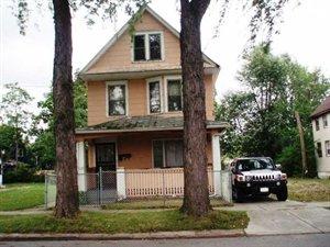 105 Barthel St, Buffalo, NY 14211-2248
