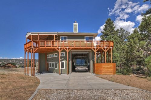 1178 Ln, Big Bear City CA  92314 exterior