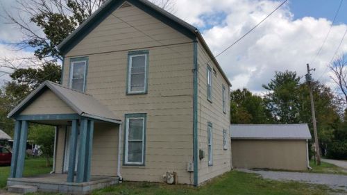 318 Main St, Mount Olive, OH 45106-1018