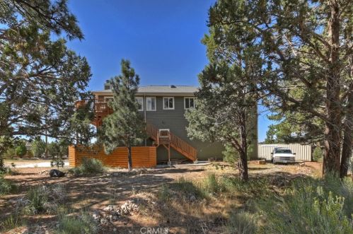 1178 Ln, Big Bear City CA  92314 exterior