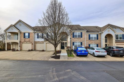 201 Fencerail Way, Milford, OH 45150-8715