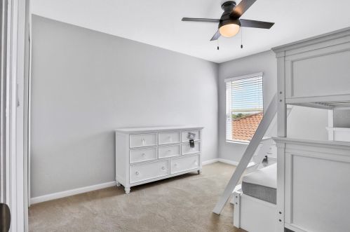 1753 Berkshire Cir, Vero Beach FL 32968-6720 exterior