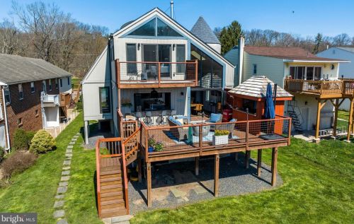 68 Indian Ln, Norristown, PA 19403-3508