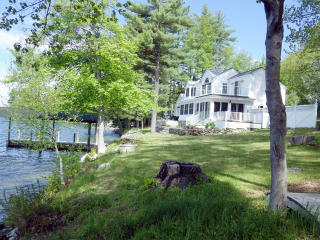 730 Main St, Tuftonboro, NH 03894-4316