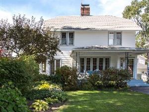 909 Central Ave, Van Buren Bay, NY 14048-3441