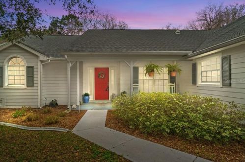 24 Linder Cir, Homosassa, FL 34446-3985